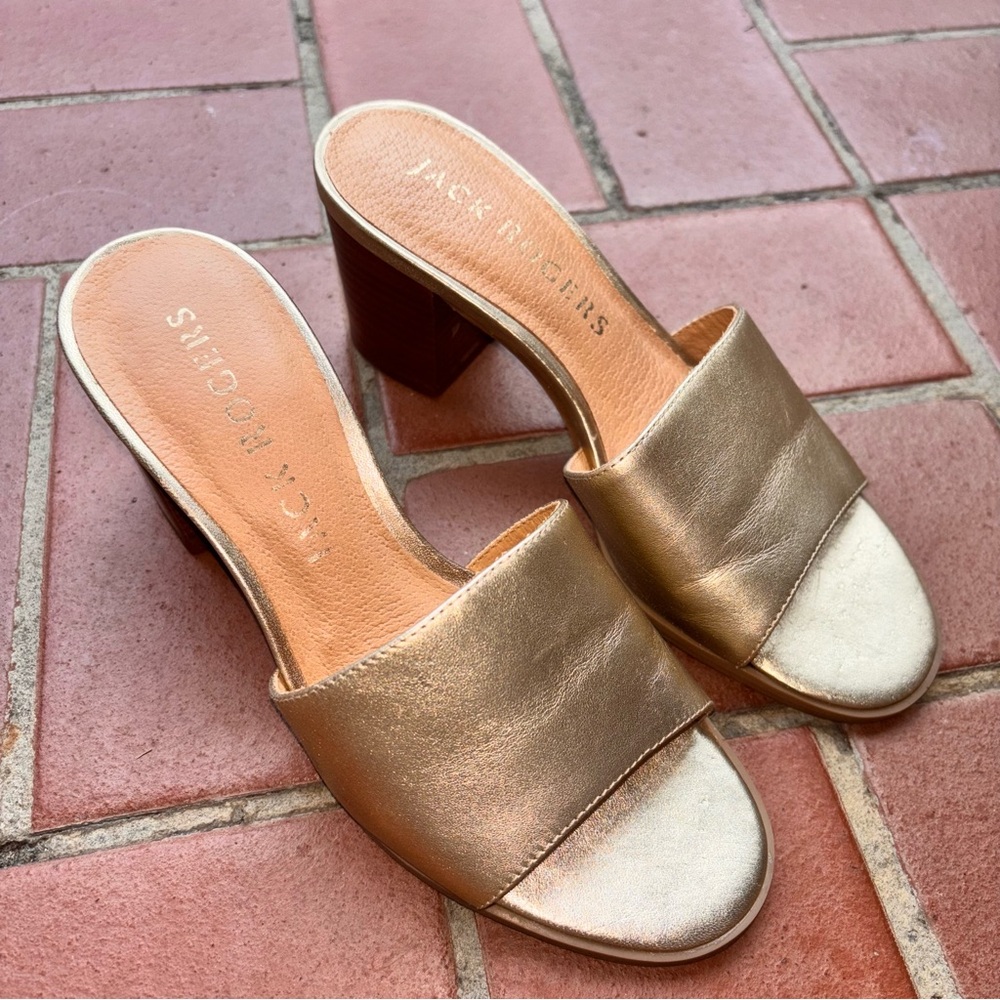 Jack Rogers women’s 5M gold wide strap heeled sandal simple classy preppy